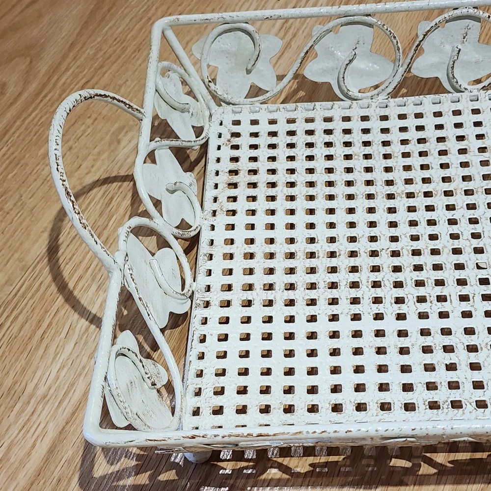 Vintage Style Shabby Chic Metal‎ Footed Tray Basket Like New
